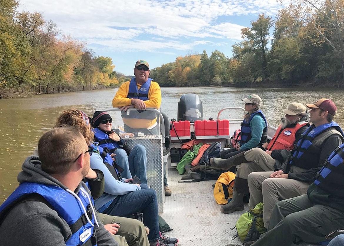 Exploring the Missouri River: Its History and People, Missouri