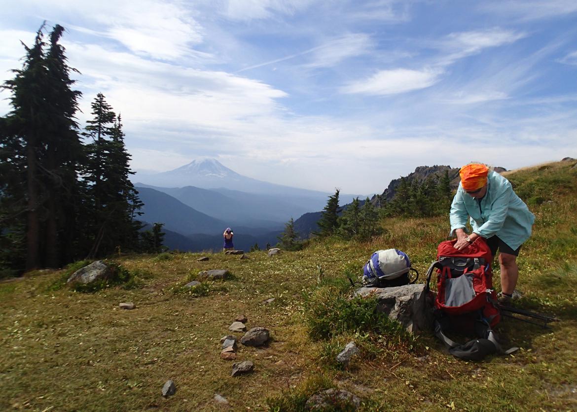 Beginner Backpacking in the Goat Rocks Wilderness, Washington