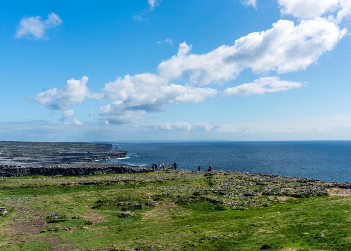 Hike Ireland's Natural and Ancient Wonders: Dublin to the Atlantic