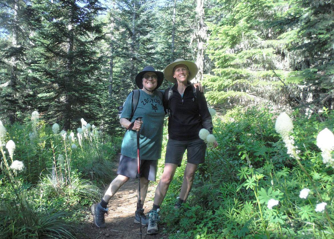 20s and 30s Oregon Hike, Bike, and Paddle Adventure