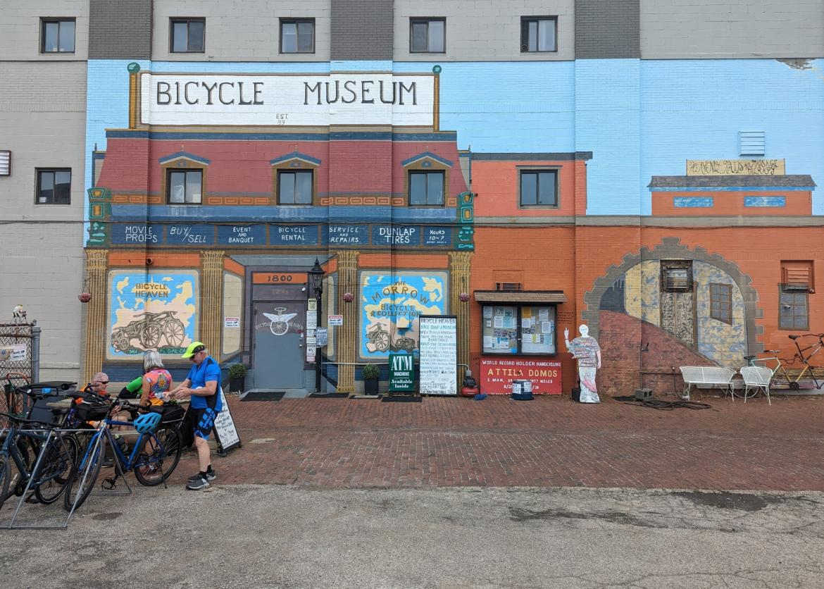 A colorful mural that says BICYCLE MUSEUM