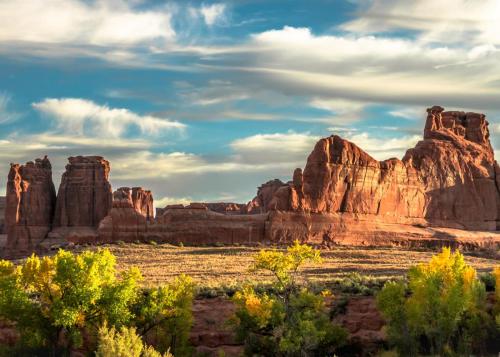 Spring Service in Arches National Park, Utah